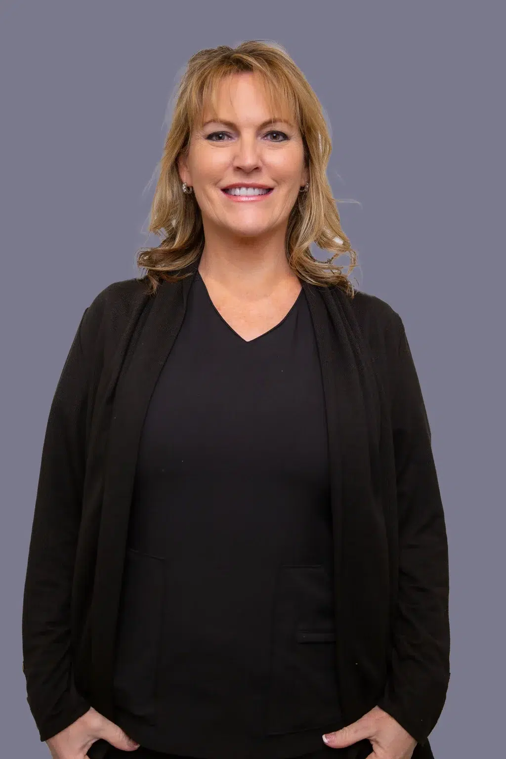 valerie sholtes, dental assistant